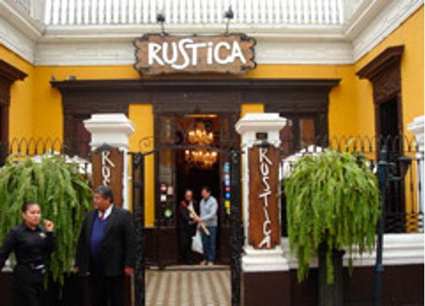 Franquicia Rústica Franquicia Rústica