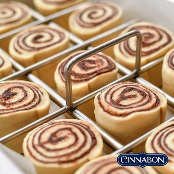 Disfruta de rollos de canela hechos con amor en la franquicia Cinnabon